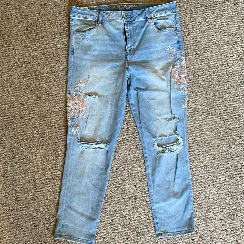 American eagle ripped skinny jeans regular